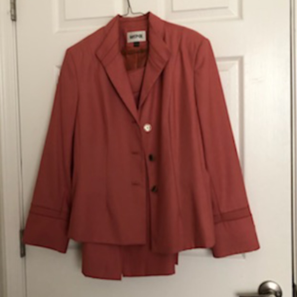 Suit